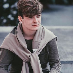 Meet your Posher, Nick